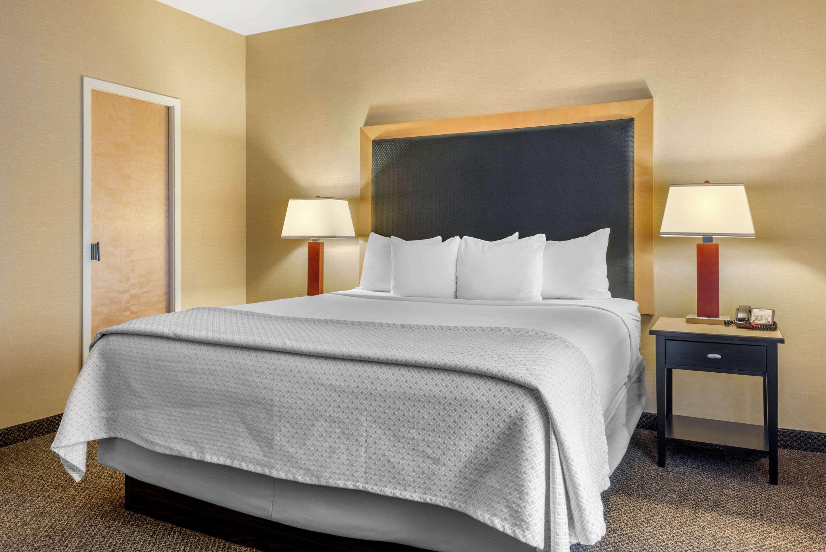 Cambria Hotel Akron - Canton Airport Uniontown Экстерьер фото