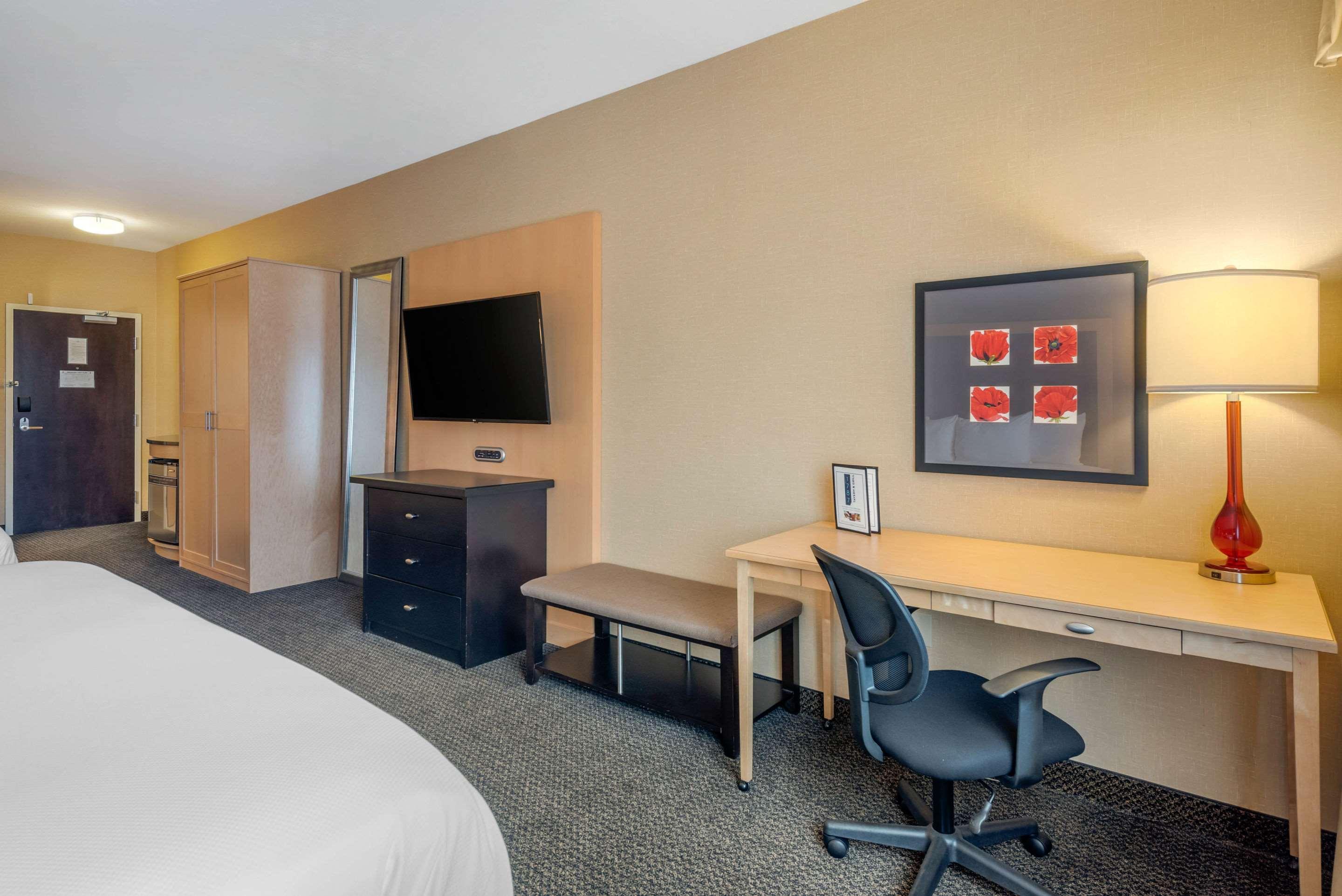 Cambria Hotel Akron - Canton Airport Uniontown Экстерьер фото