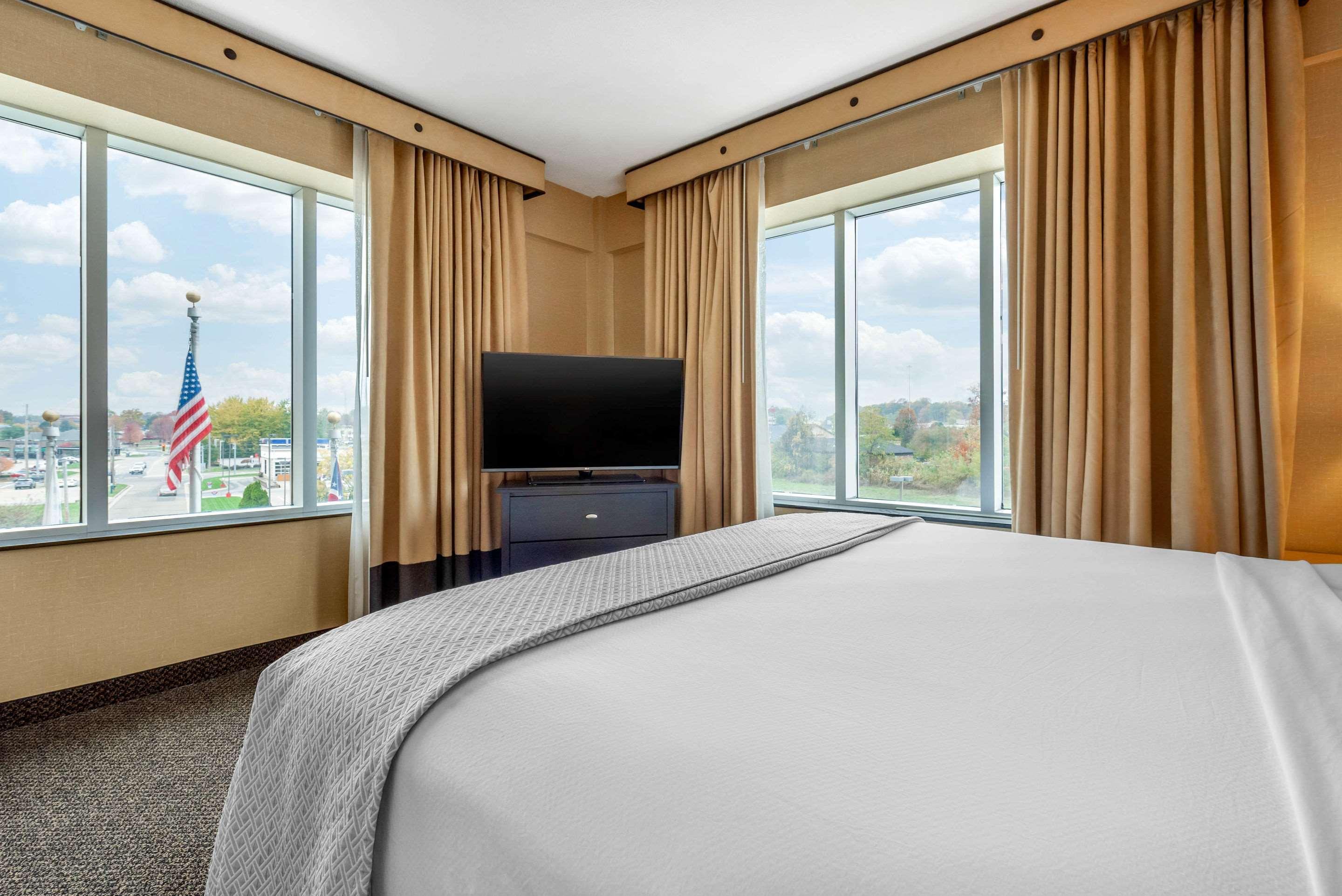 Cambria Hotel Akron - Canton Airport Uniontown Экстерьер фото