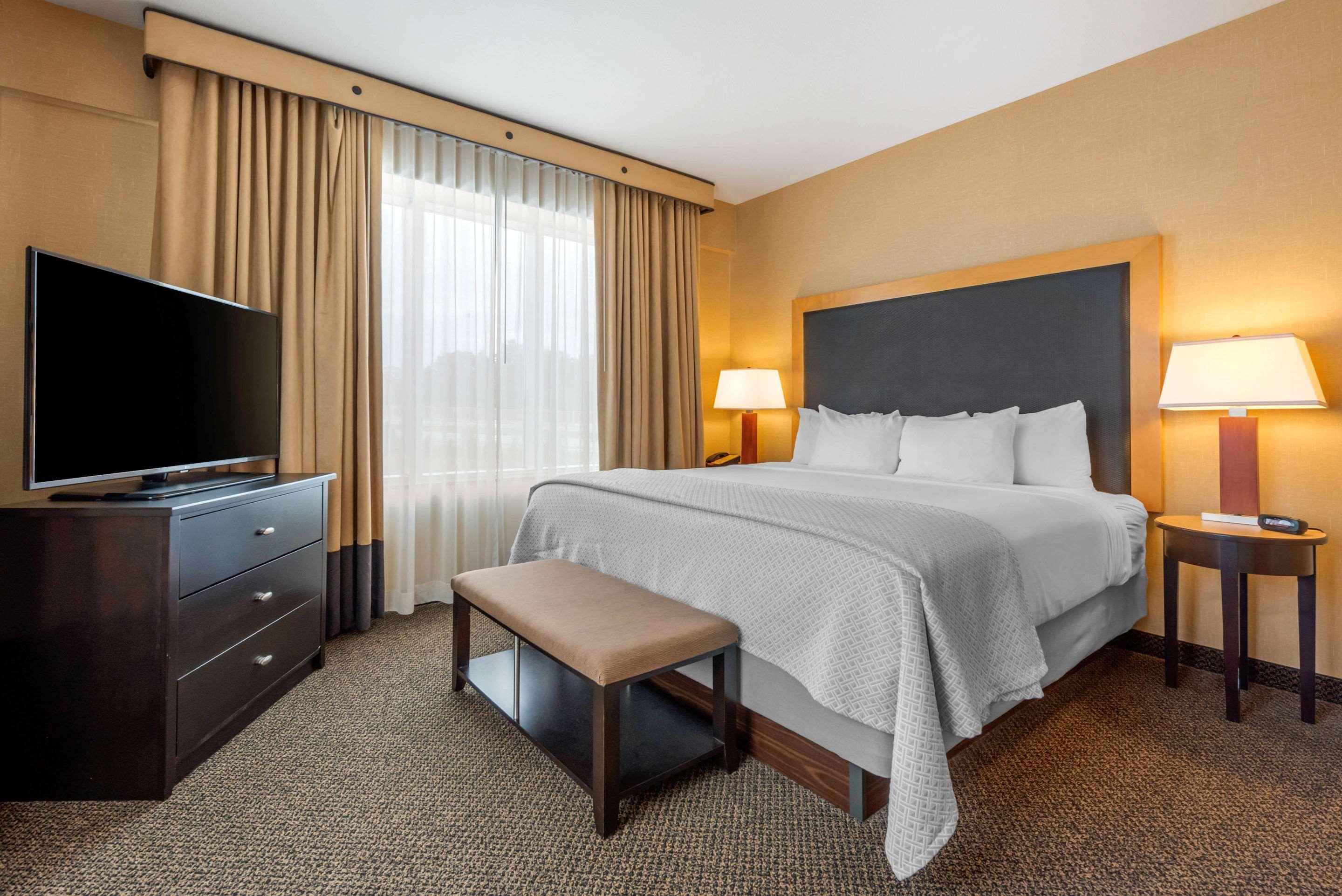 Cambria Hotel Akron - Canton Airport Uniontown Экстерьер фото