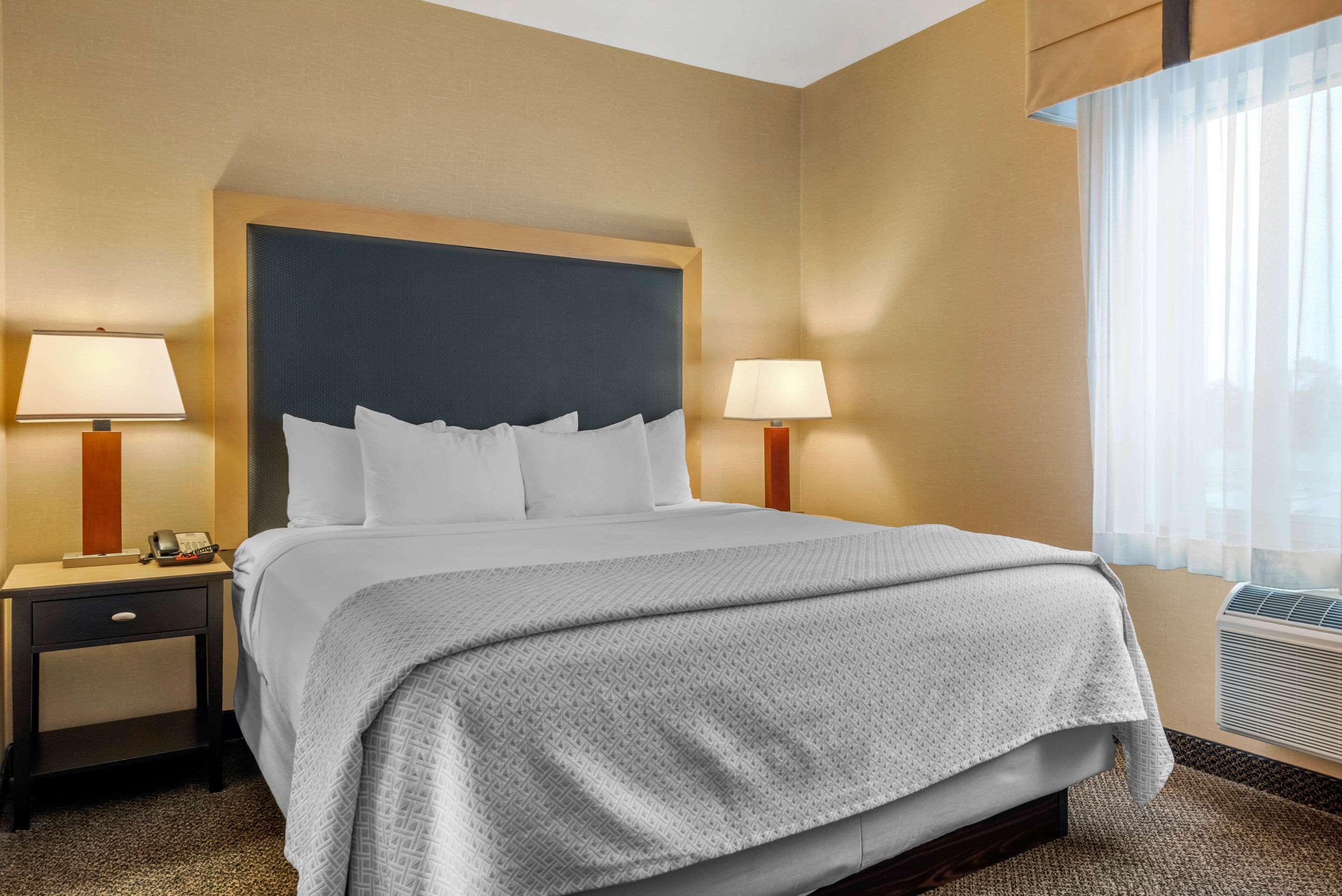Cambria Hotel Akron - Canton Airport Uniontown Экстерьер фото