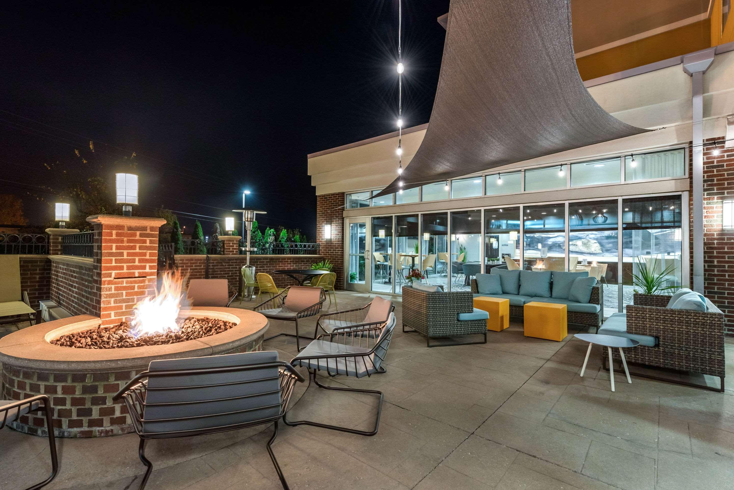 Cambria Hotel Akron - Canton Airport Uniontown Экстерьер фото