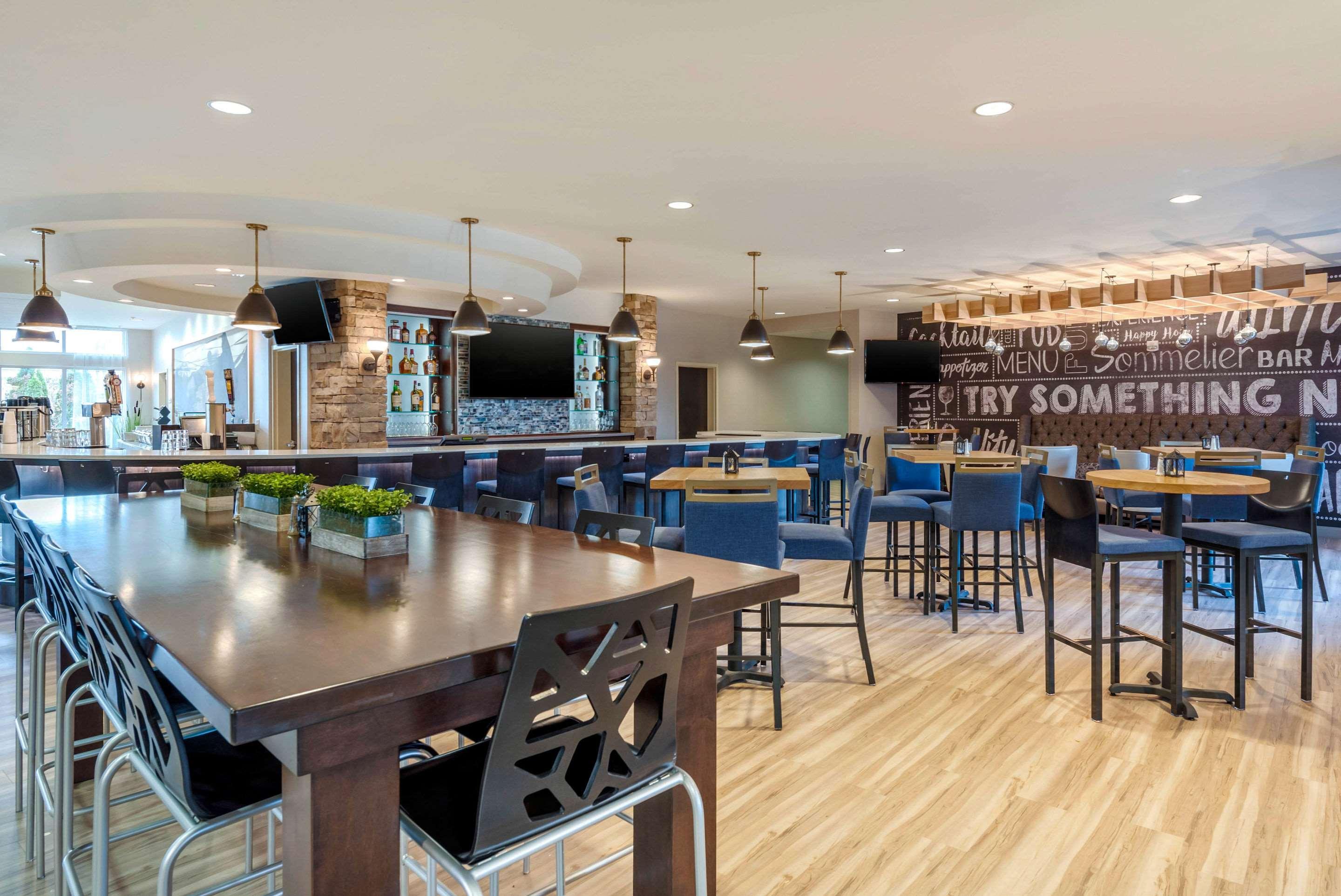Cambria Hotel Akron - Canton Airport Uniontown Экстерьер фото