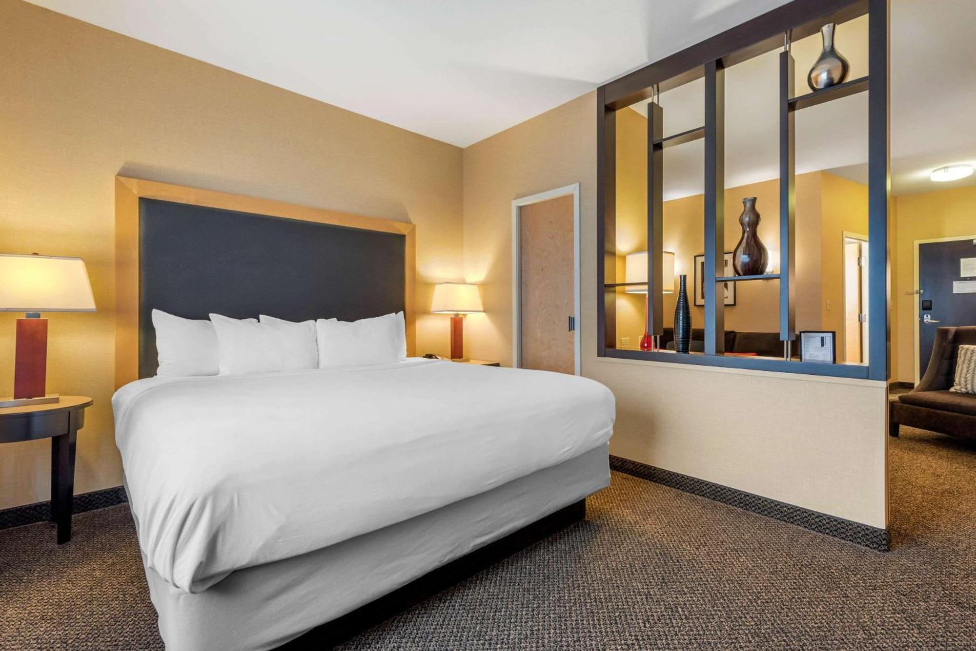 Cambria Hotel Akron - Canton Airport Uniontown Экстерьер фото