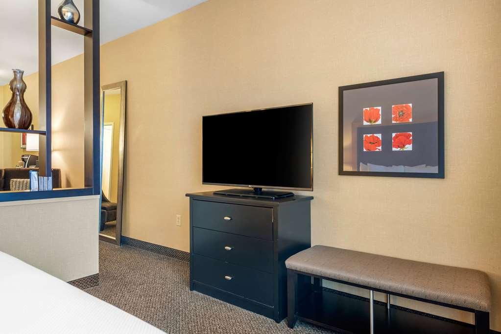 Cambria Hotel Akron - Canton Airport Uniontown Номер фото